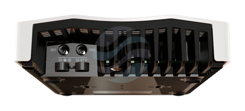 MikroTik CRS304-4XG-IN Switch 10G 4x 10GBase-T 1/2.5/5/10Gb/s, 1x 10/100/1000Mbps PoE-in 802.3af/at, 21W, 1.2GHz, 512MB, desktop / uchwyt DIN, RouterOS v7, L5, biały 5