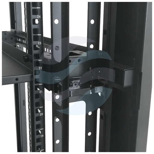 Organizator kabli pionowy 42U, 1870mm, szer. 90mm, gł. 70mm, 7x uchwyt plastikowy, otwierana maskownica zatrzaskowa, stal 1.2mm + ABS, czarny RAL9004, zestaw 2 szt. 3